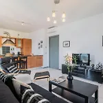 Alba On By Rent Apartamento *