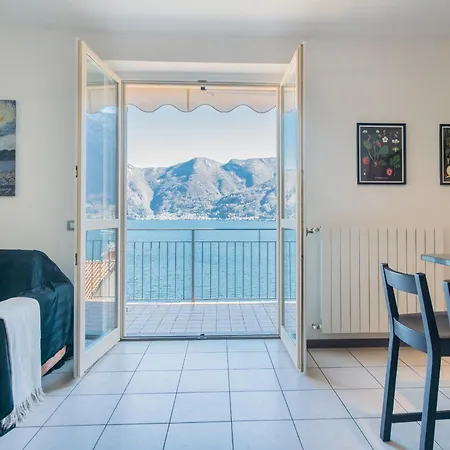 Alba On By Rent Apartamento Sala Comacina